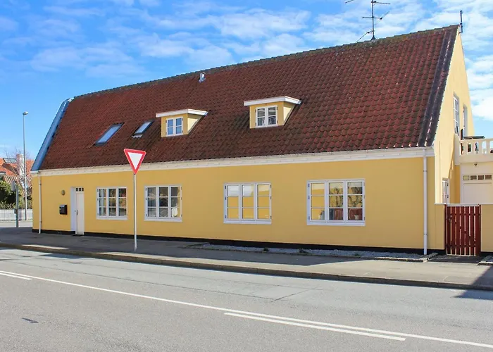 Faustine - 500m From The Sea By Interhome Appartement *