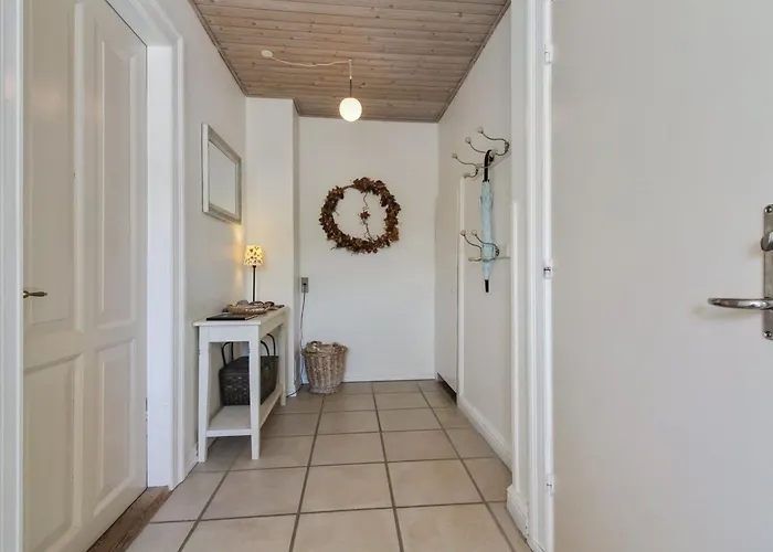 Faustine - 500m From The Sea By Interhome Apartamento